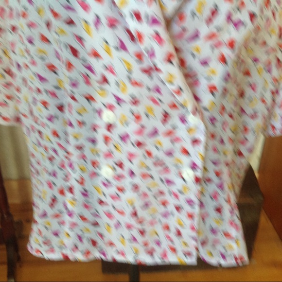 Blouse - Picture 2 of 6